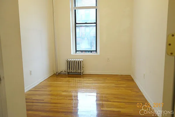 Rented by City Connections Realty | media 29