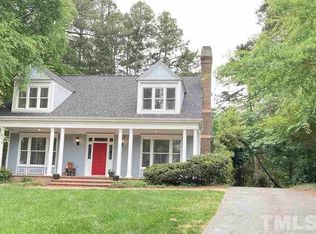 106 Windhover Dr, Chapel Hill, NC 27514