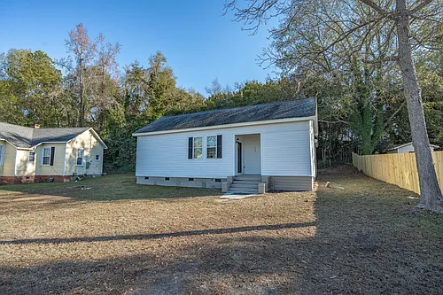 202 Carolina St Photo 1