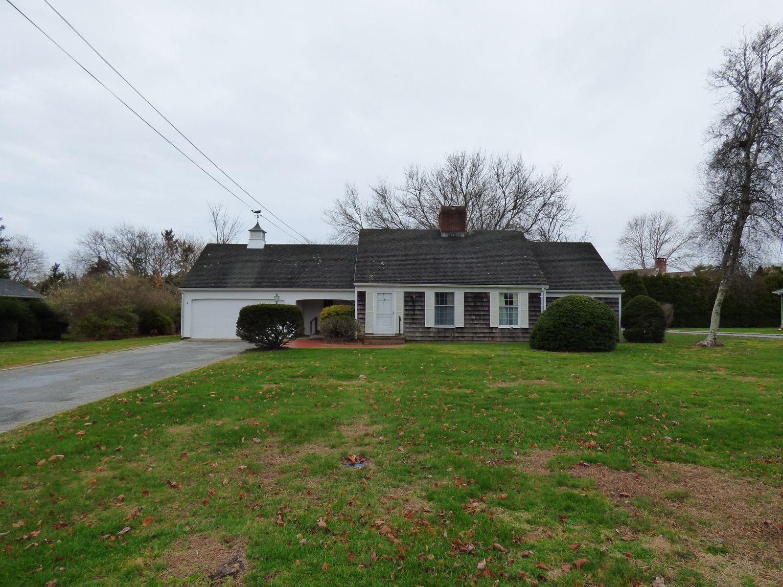 84 Meeting House Ln, Amagansett, NY 11930 Out East