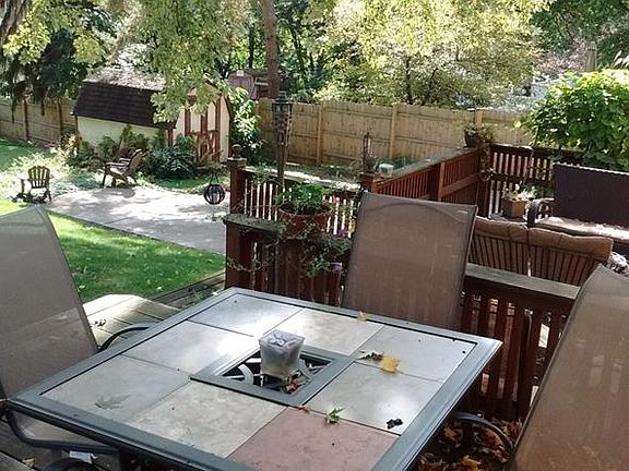 5th image of 3333 Elmdale Dr