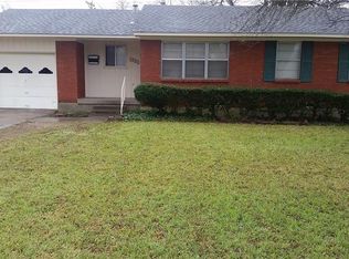 1222 River Oaks Cir, Lancaster, TX 75146