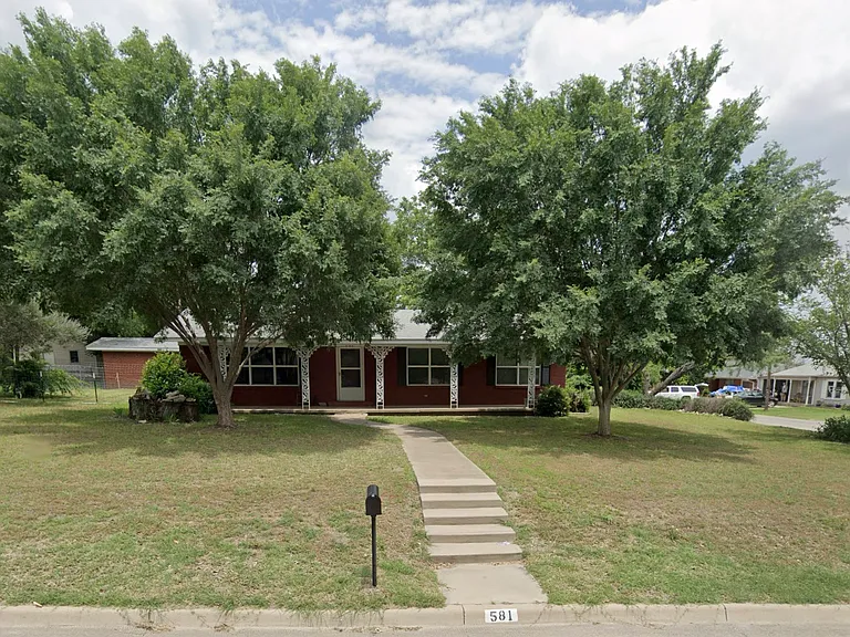 581 Alexander Rd — Photo 1