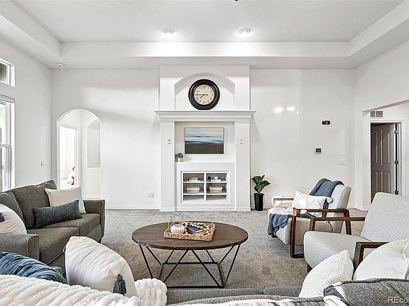 3rd image of 26473 E Caley Drive