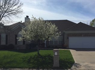 9 Katsura Ct, O'Fallon, MO 63368