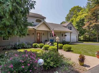 10430 E Grandview Rd, Traverse City, MI 49684