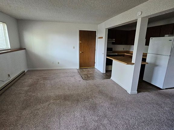 2nd image of 411 S Jefferson St #4