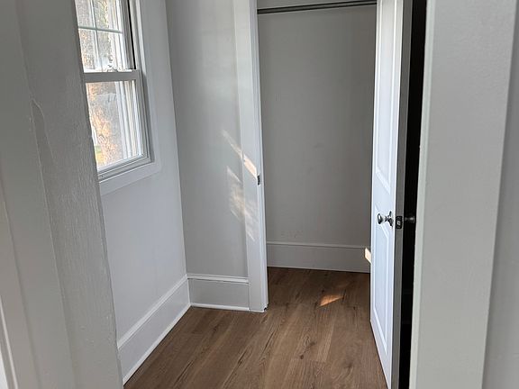 5th image of 905 Bristol Pike