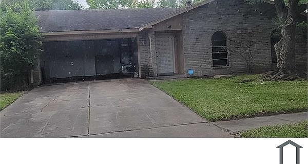 1st image of 6010 Ironside Turn Dr