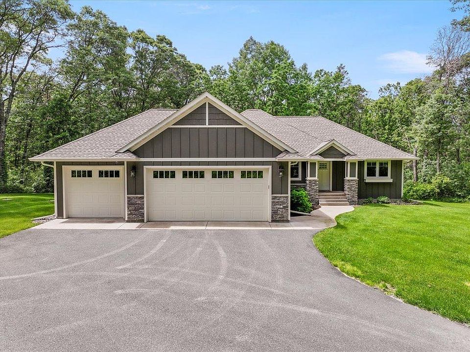 1st image of 9123 Golden Oak Dr
