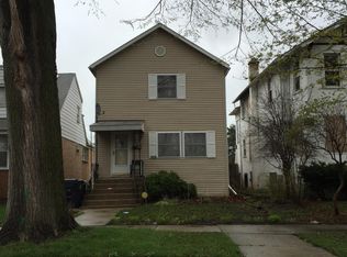 1939 Hartrey Ave, Evanston, IL 60201