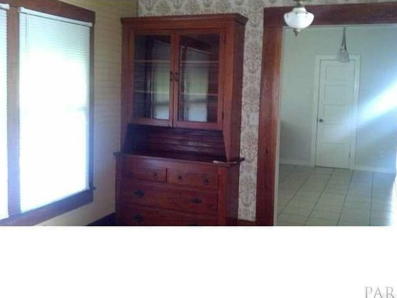2nd image of 5984 Pursley Ave