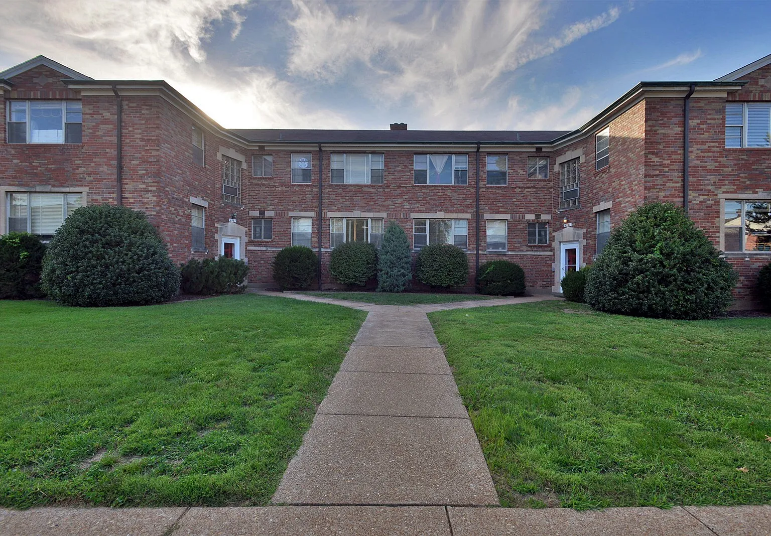 1 bed, $1,000 — Photo 1