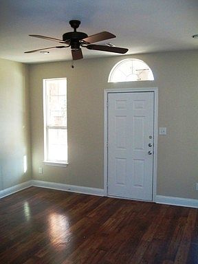 4th image of 1203 N Clay St APT B