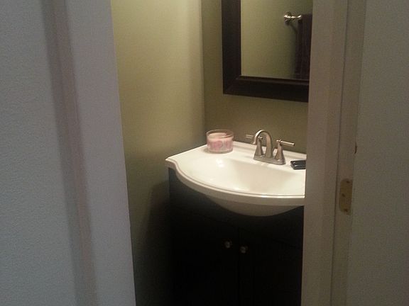 1st Floor Bath