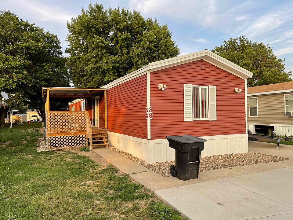 1st image of 36 Sara Dr