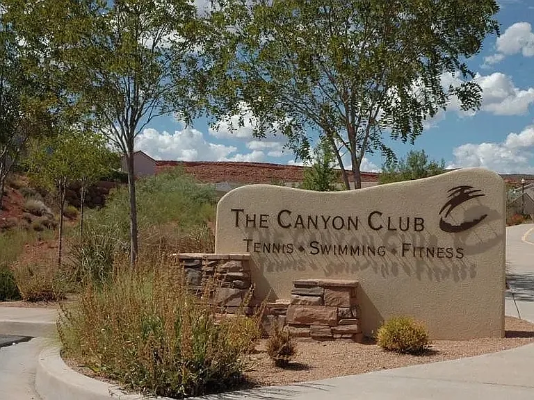 Coral Canyon facilities