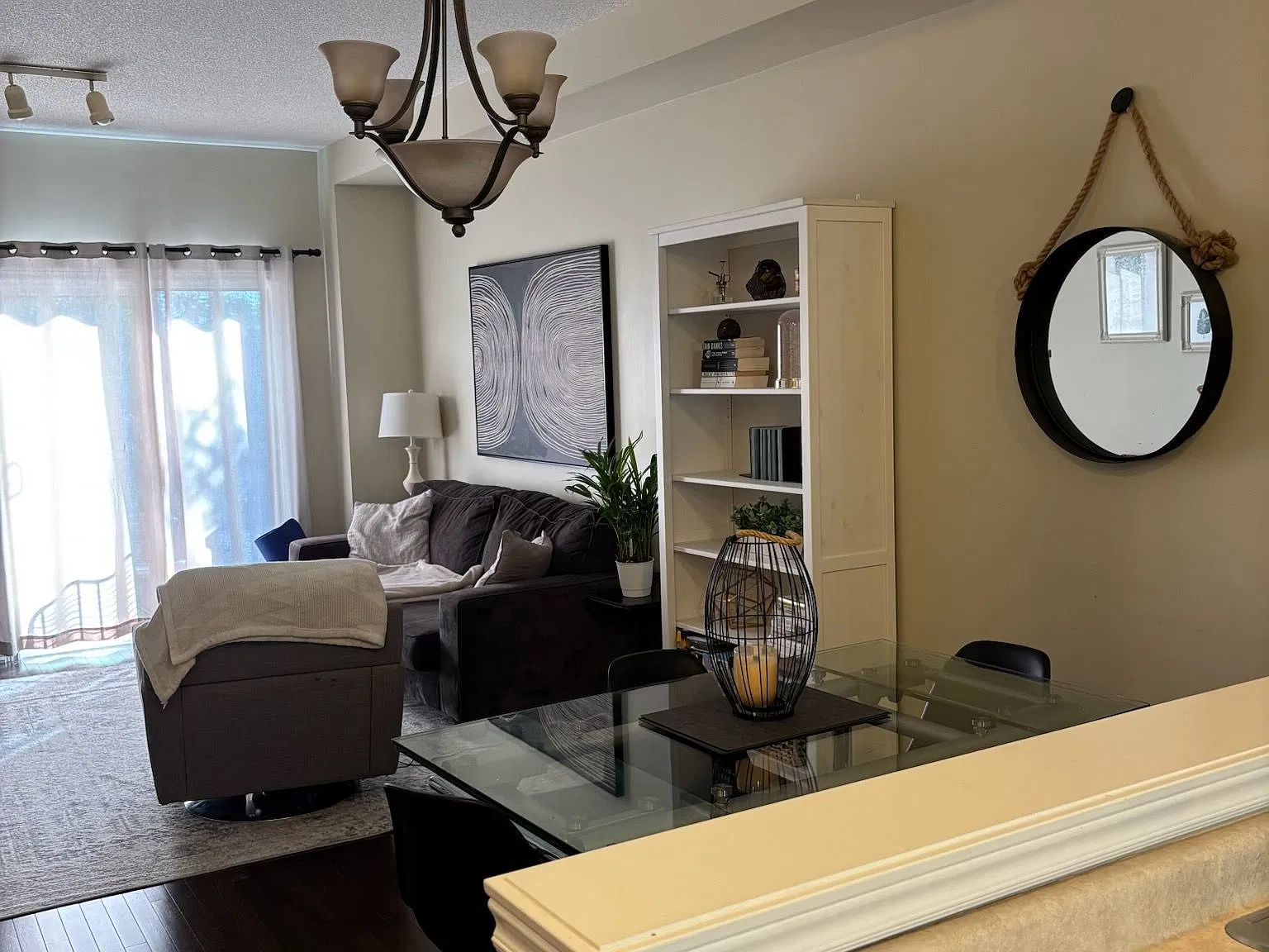 2 bed, $2,900 — Photo 3