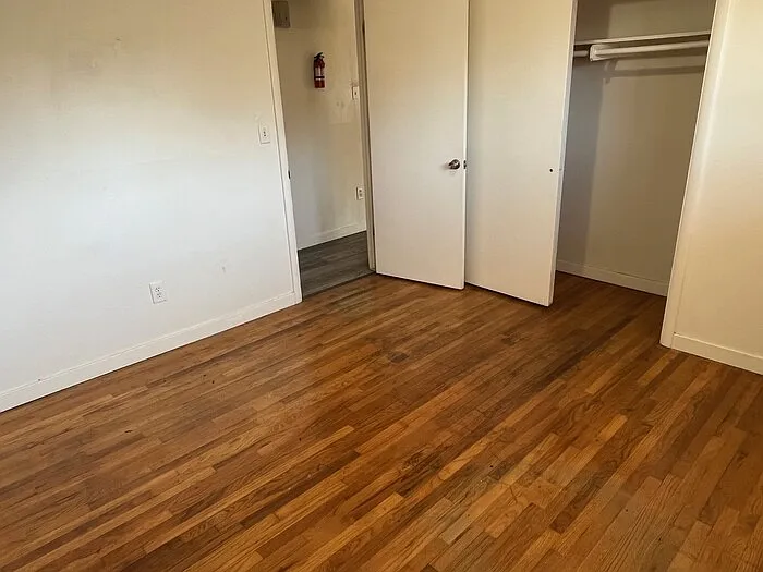 1882 Edison St #5 — Photo 5
