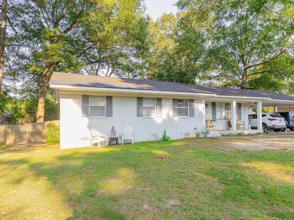 704 Reynolds Dr, Sheridan, AR 72150