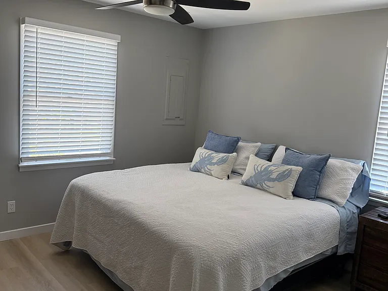 9401 Winchester Ave — Photo 17