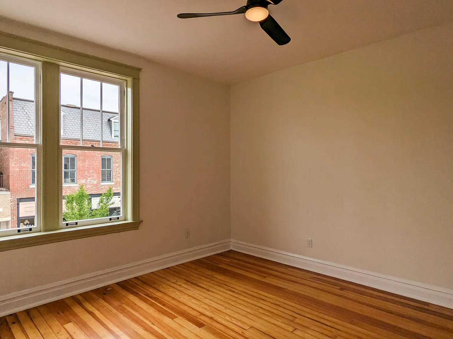 1 bed, $1,015 — Photo 4