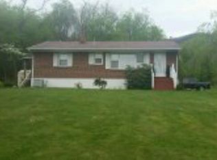 179 Laird St, North Tazewell, VA 24630