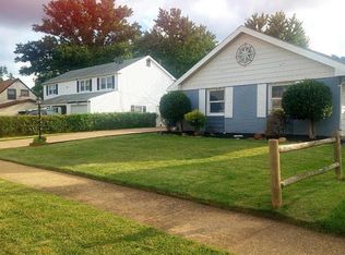 37 Hewlet Ln, Willingboro, NJ 08046