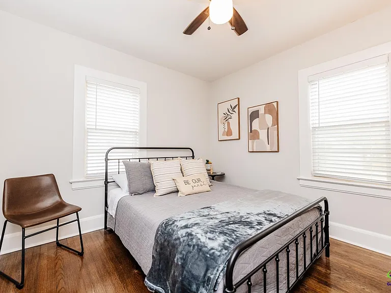 1304 Georgia Ave — Photo 7