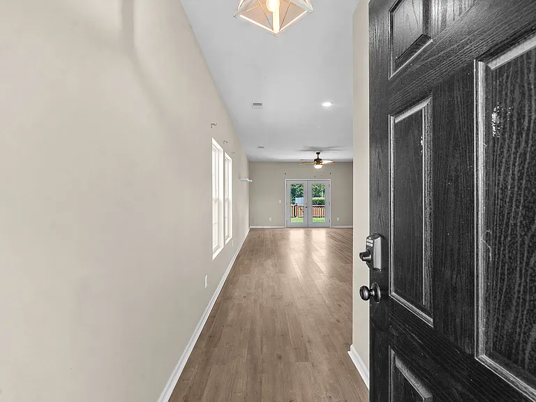 477 Spanish Wells Rd — Photo 6