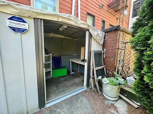 Rented by Native Real Estate LLC | media 21