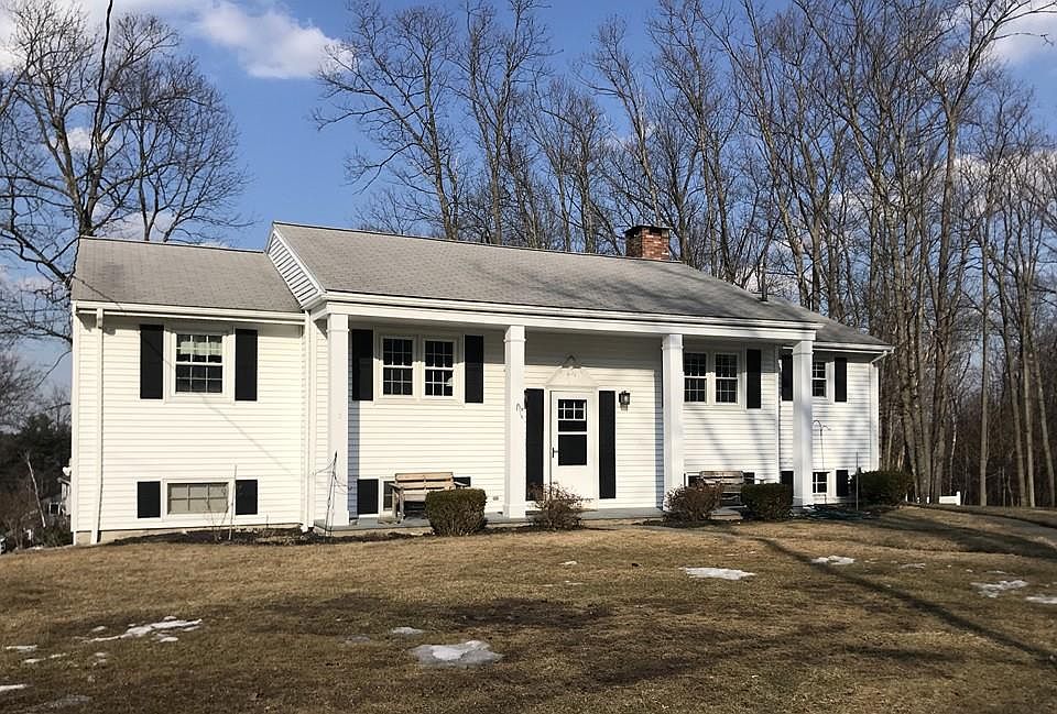 1st image of 41 Avery Heights Dr