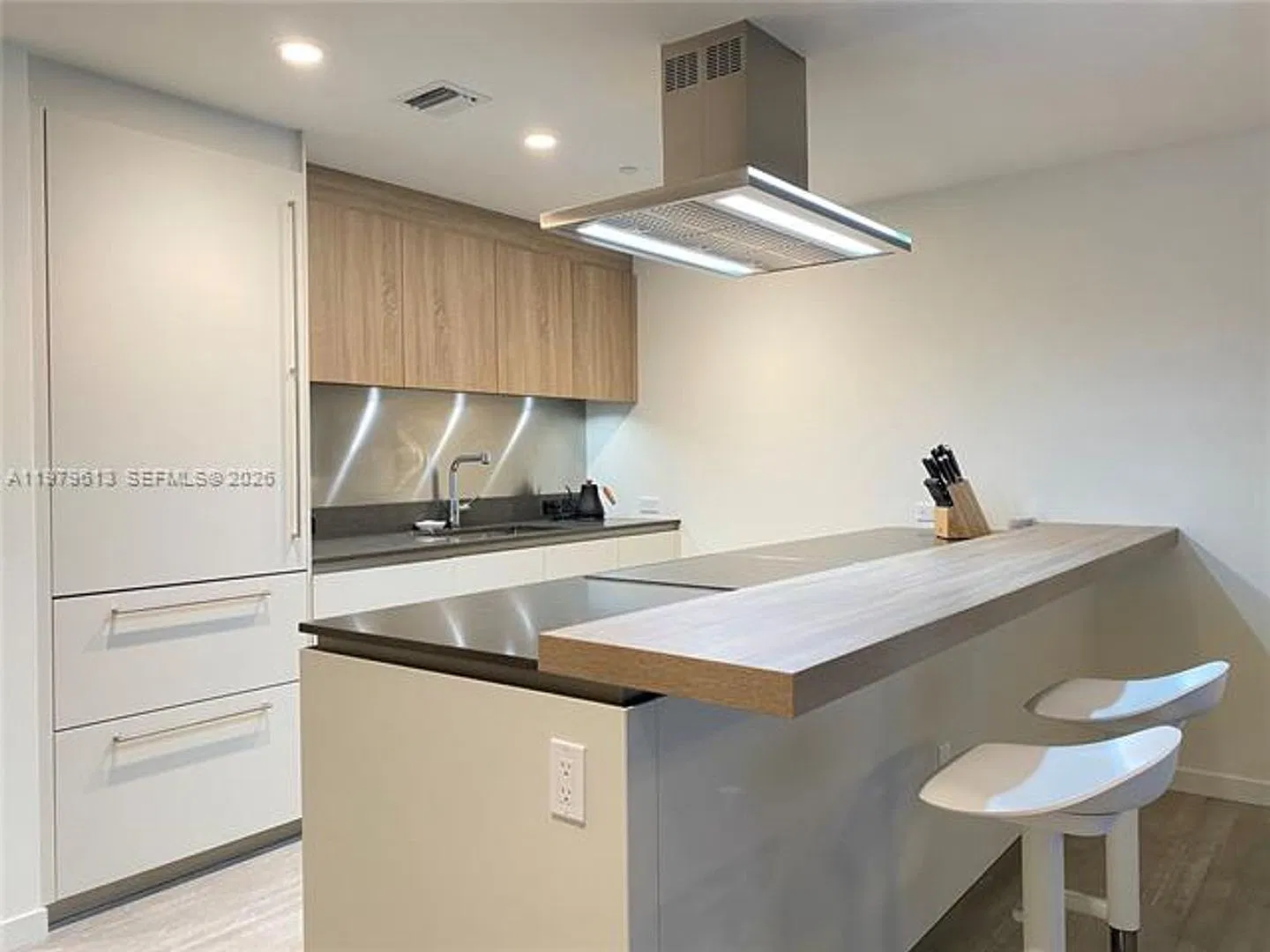 1000 Brickell Plaza cu-3807, Miami, FL 33131 — Photo 1