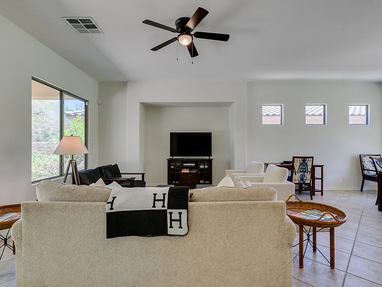 8 Kennesaw Rd — Photo 16