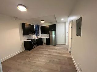 38 Cooper St #302, Brooklyn, NY 11207