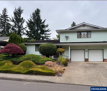 2432 SW Crestwood Pl, Dallas, OR, 97338