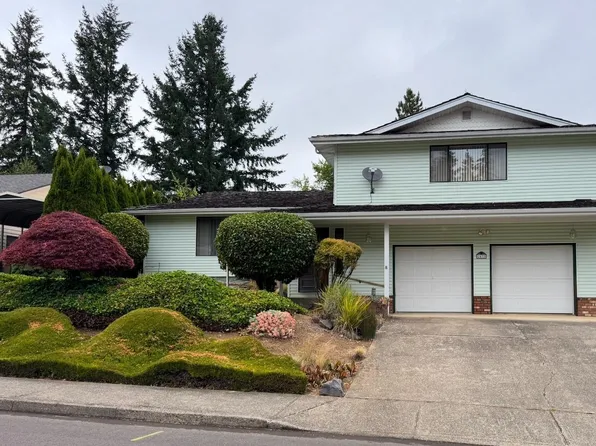 2432 SW Crestwood Pl, Dallas, OR 97338