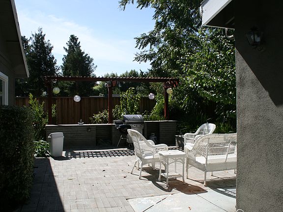 3rd image of 1369 Selo Dr