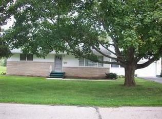 58 Ohio Ave, West Jefferson, OH 43162