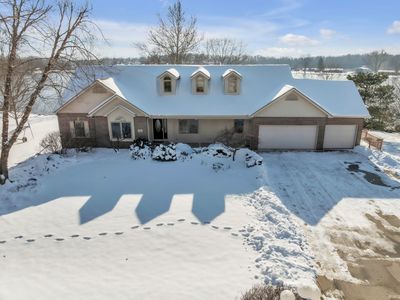 1425 Lakeside Dr, Kendallville, IN, 46755