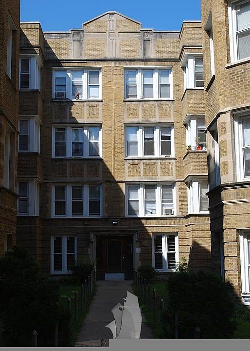 1st image of 1640 W Pratt Blvd #44-1D