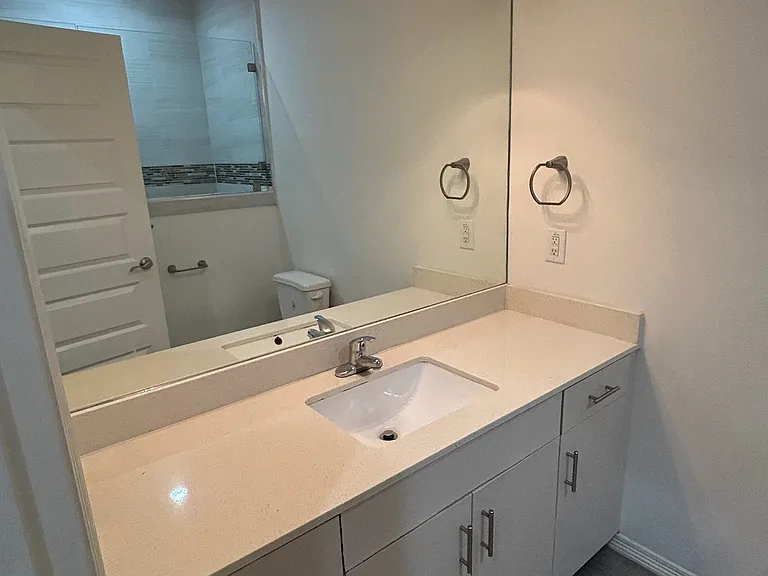 3904 Whitewing Ave #4 — Photo 8