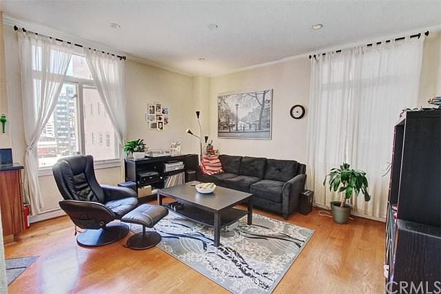 1st image of 140 Linden Ave APT 503