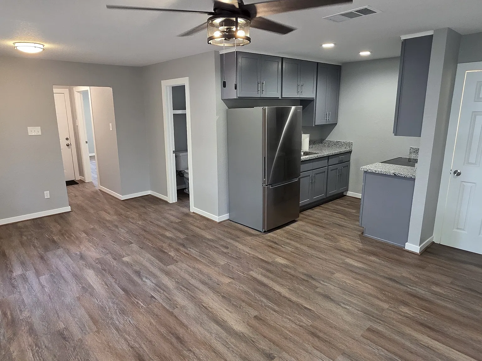 4 bed, 1427 sqft, $1,600 — Photo 3