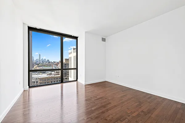 Rented by Compass | media 24