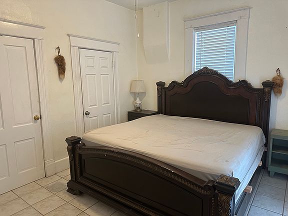 4th image of 1022 Arizona Ave