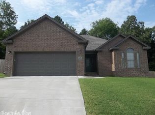 702 Adamson Dr, Searcy, AR 72143