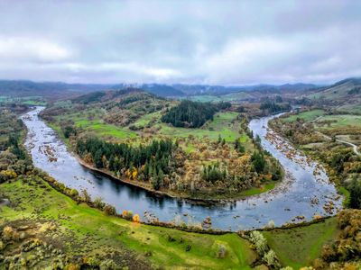 1104 Rio Nes Ln, Roseburg, OR, 97470