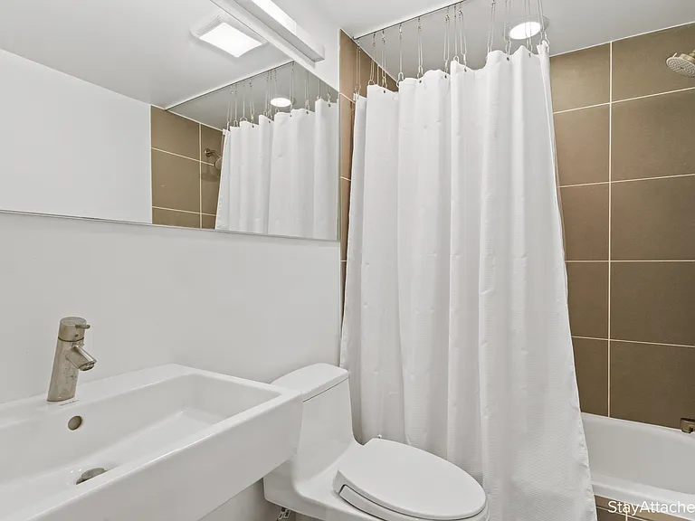 1322 S St NW #B — Photo 15