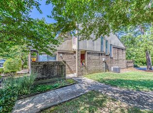 8011 Charter Oak Ln, Charlotte, NC 28226